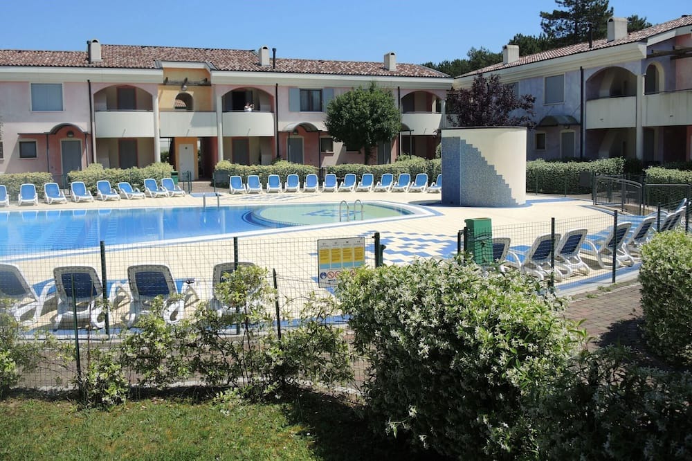 Bibione Lido del Sole Villa | Great apartment with garden in a fantastic location by Beahost Rentals