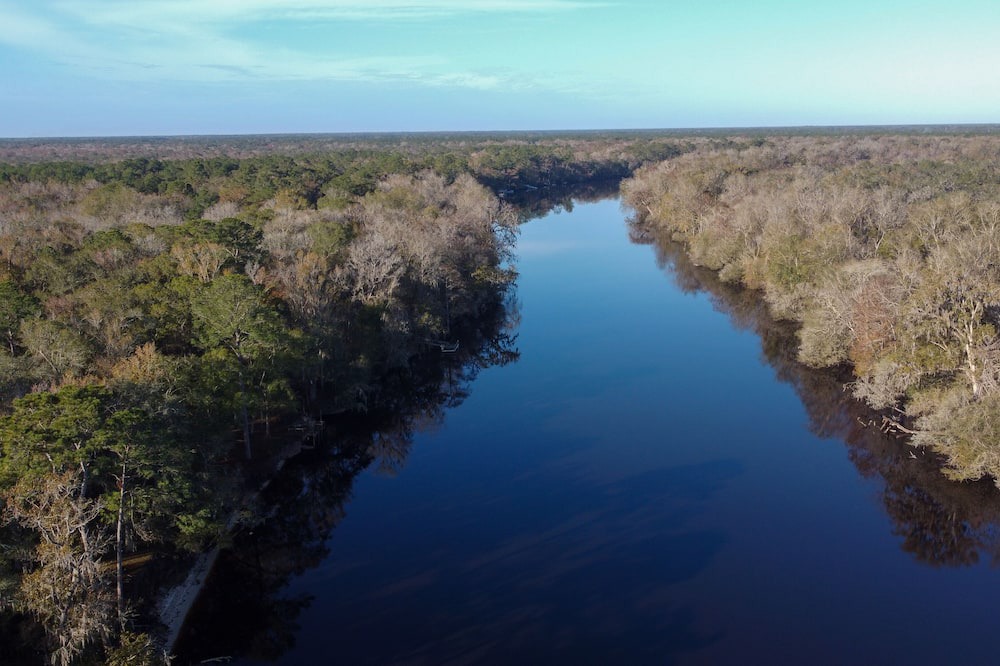 Bell Cabin | Charming Cabin w/ Dock on the Suwannee River
