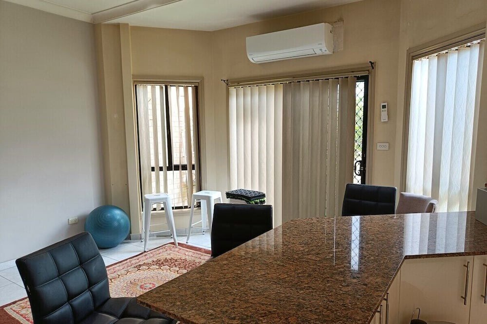Guildford House | Master Bedroom | Walk-in wardrobe | Balcony