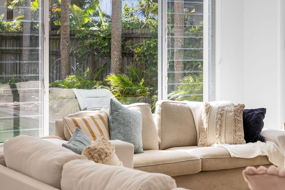 Mount Coolum House | Mount Coolum Family Friendly Beach House