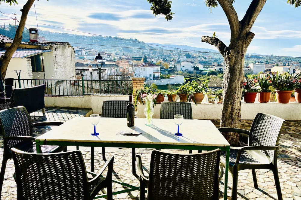 Alfacar House | Super Casa al Lado de Granada. Casa Ideal Para Familias y Amigos, Gran Terraza
