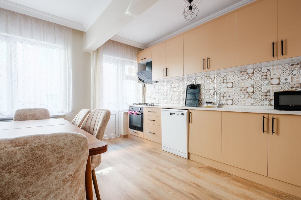 Osmangazi Apartment | Comfy Flat with Balcony in Bursa