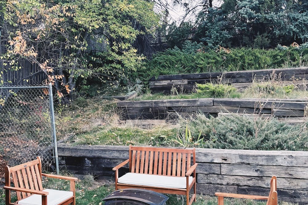 Pullman House | Comfortable Family Home in Pullman