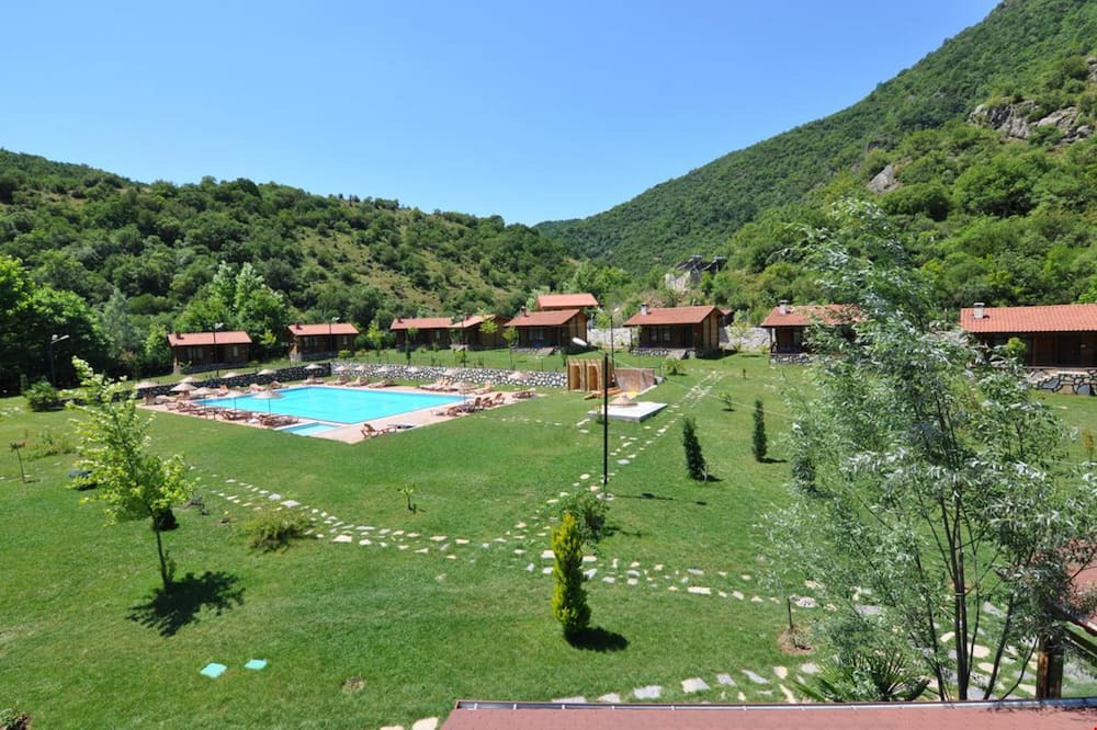 Altinova House | Tranquil Bungalow w Pool and Garden in Nature