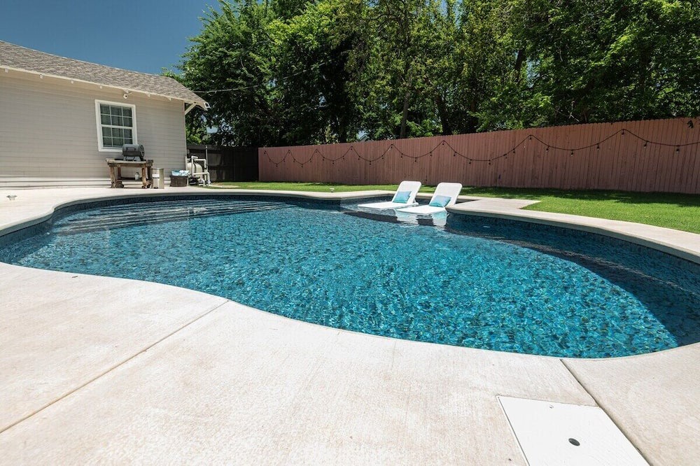 Central Oklahoma City House | Plaza District home with swimming pool!