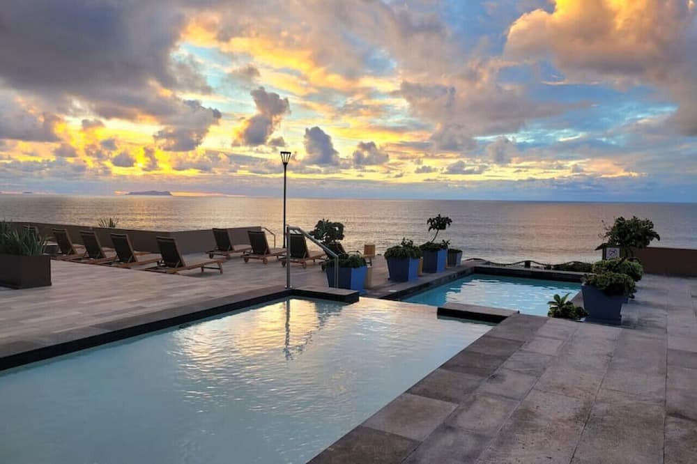 Costa de Oro Condo | 1 BD Condo Oceanfront Paradise