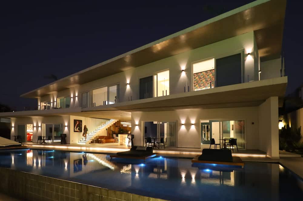 Tibau do Sul Bed & Breakfast | Luxury Suite - Lake view, Pool + Jacuzzi