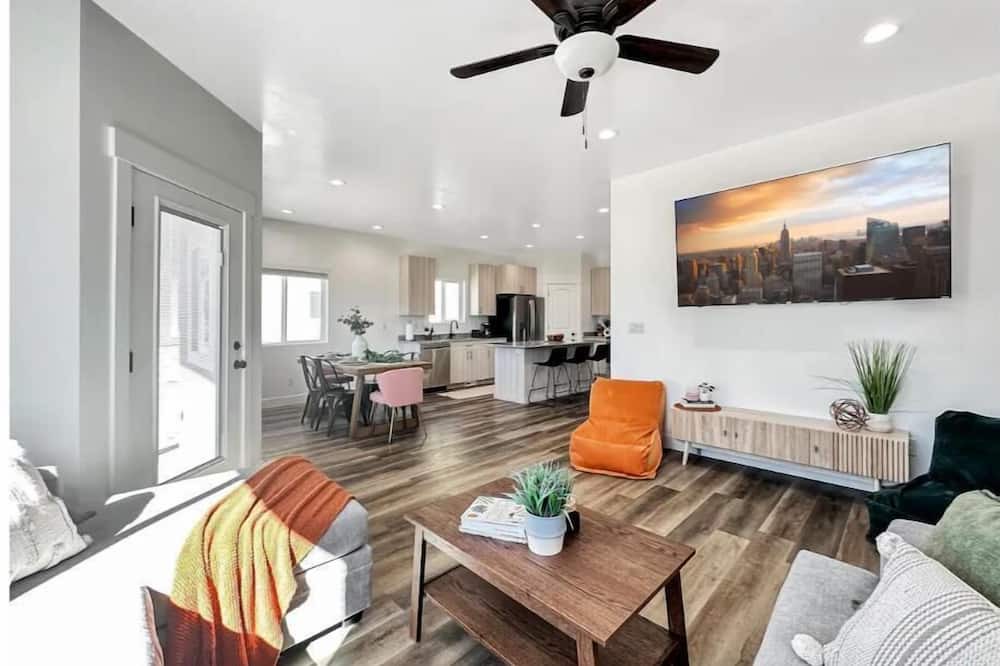 Richfield House | Richfield’s Local Luxury