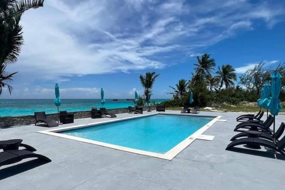 Jimmy Hill Apartment | Hummingbird suite Ocean Front Exuma Palms Resort!