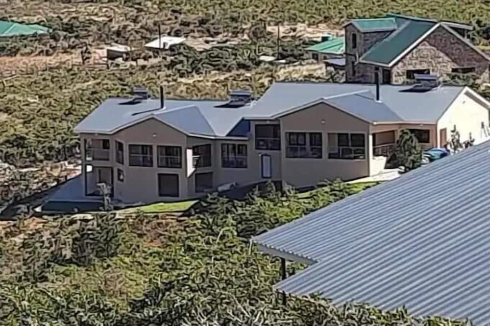 Nyanga Bed & Breakfast | Buffalo Ridge Lodge and the Beauty of the Eastern Highlands. Perfect Combination