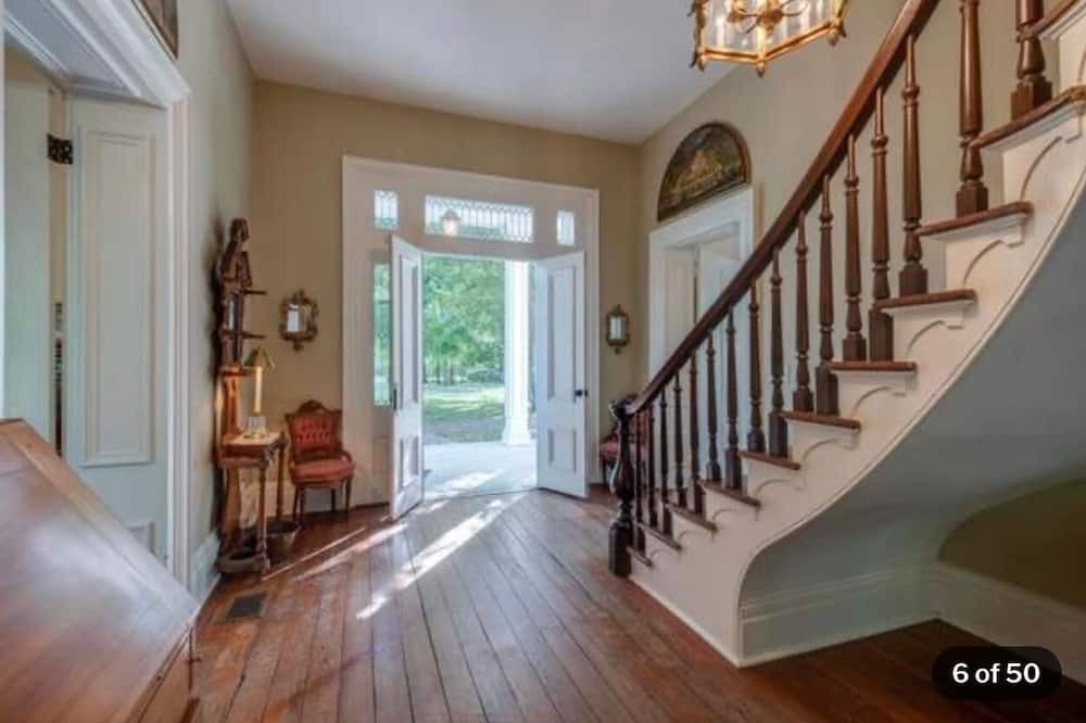 Smyrna House | Historic Idlers BNB Retreat on two acres with an Olympic sized pool.