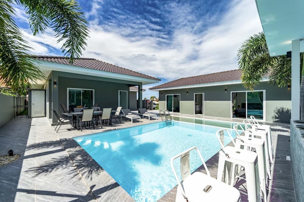 Khao Tao Villa | Modern Pool Villa with 5 Bedrooms (EDO)