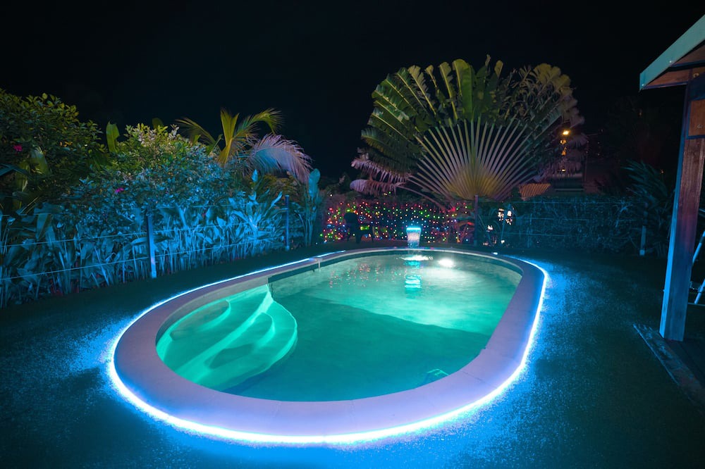 Goyave House | Bungalow-Honeymoon-Ensuite with Bath-Terrace-Une étoile