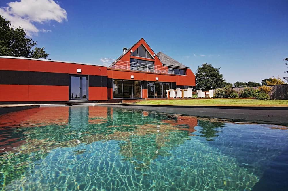 Ploeren Bed & Breakfast | Chambre D'hôtes, 2,5 kms du Golfe du Morbihan, au Calme, Piscine