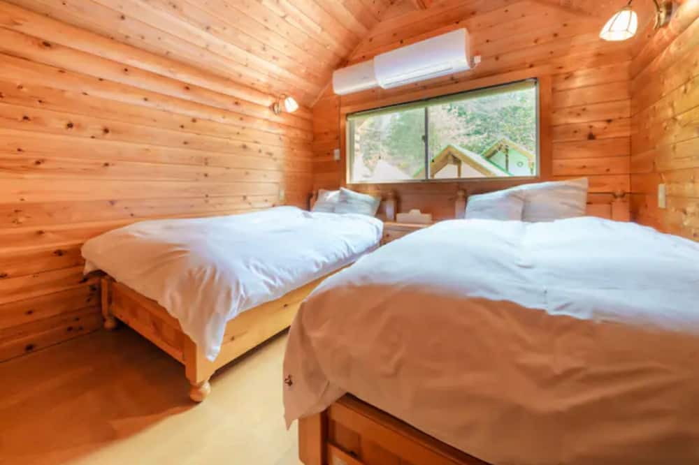 Kawanehon House | MomijiFusion of outdoor and healingHot spring / Haibaragun Shizuoka