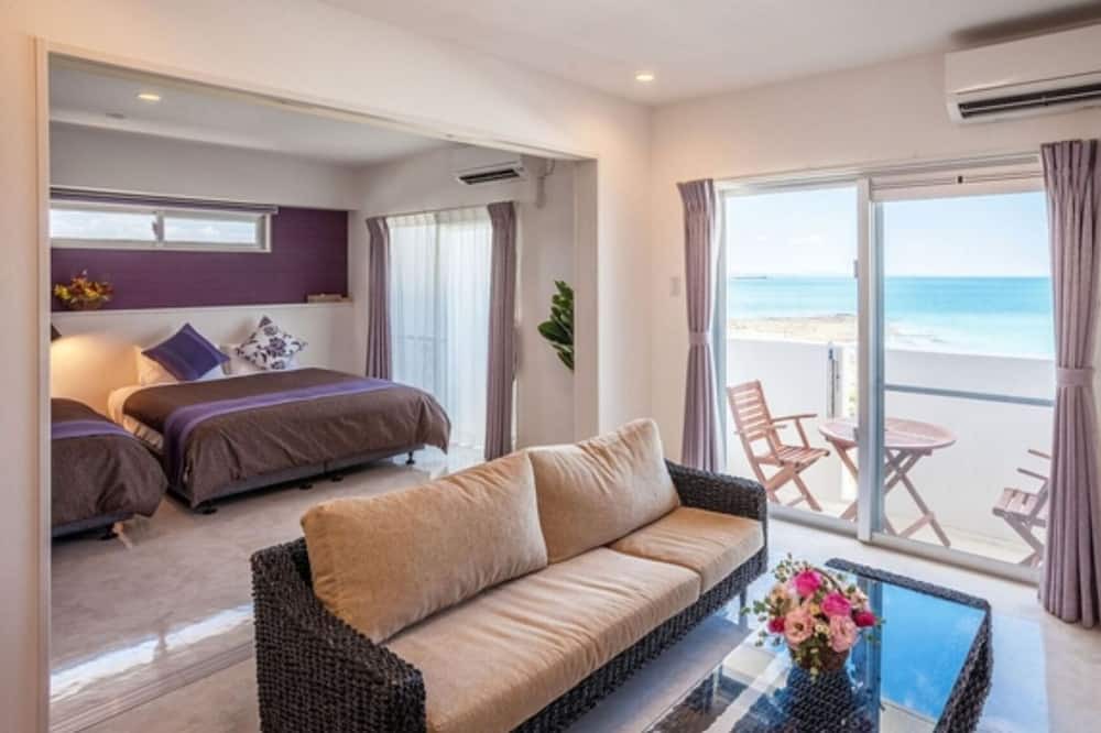 Itarashiki House | Sunrise Suite Capacity 15 people nonsmoking / Shimajiri-gun Okinawa