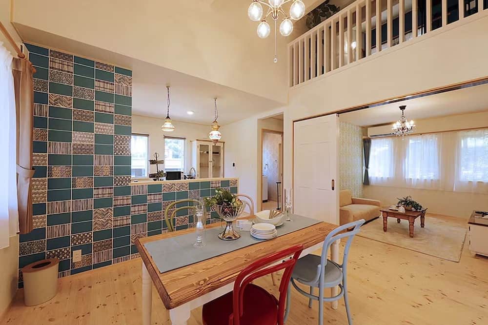 Chino House | BARNS 3LDK with deck Up to 5 people Family Plan / Chino Nagano