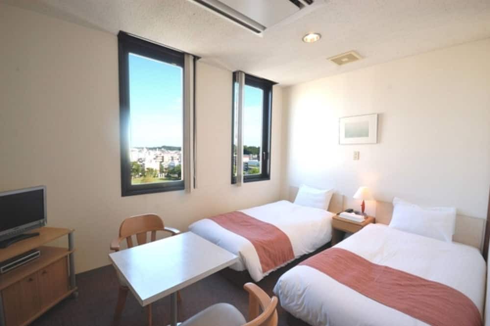 Mito House | Nonsmoking Twin x Unit bath vs | Room only pl / Mito Ibaraki