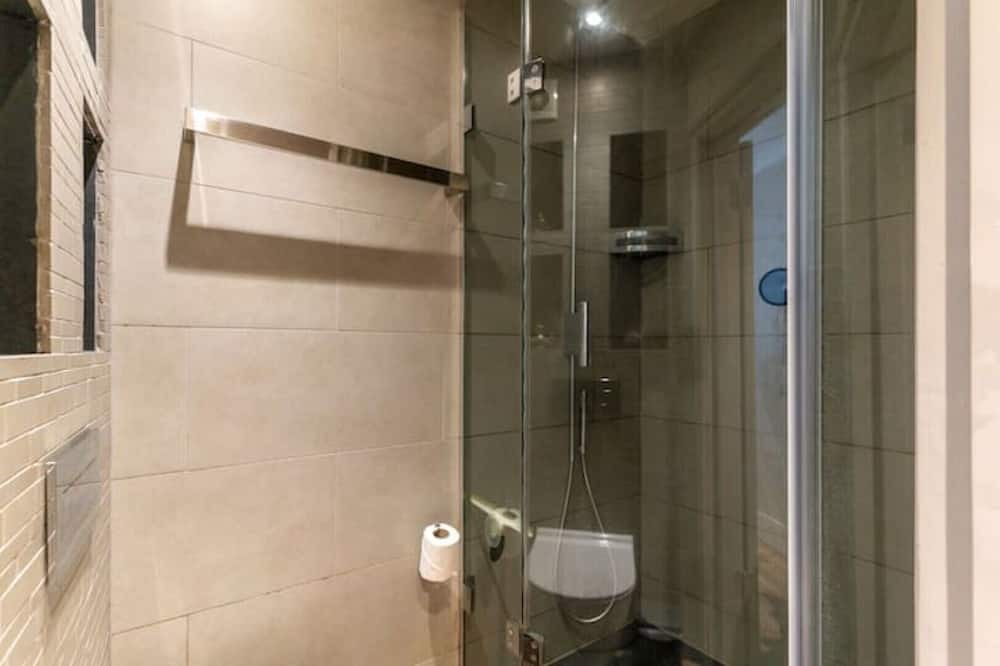 Vincent Square Apartment | Entire En-suite Double room in Central London