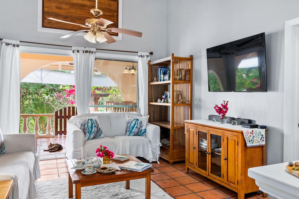 Great Mountain Cottage | British Virgin Islands Modernique Villa with ocean views!
