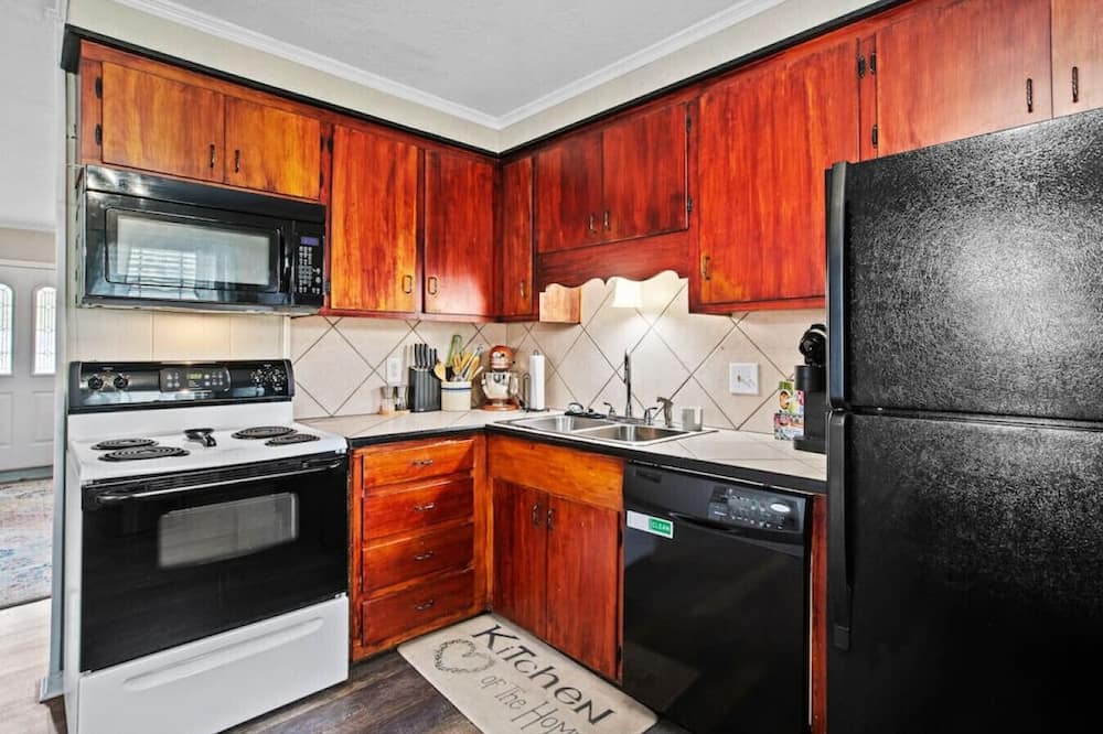 Hattiesburg House | *NEW* Cozy Retreat! 3-min to USM
