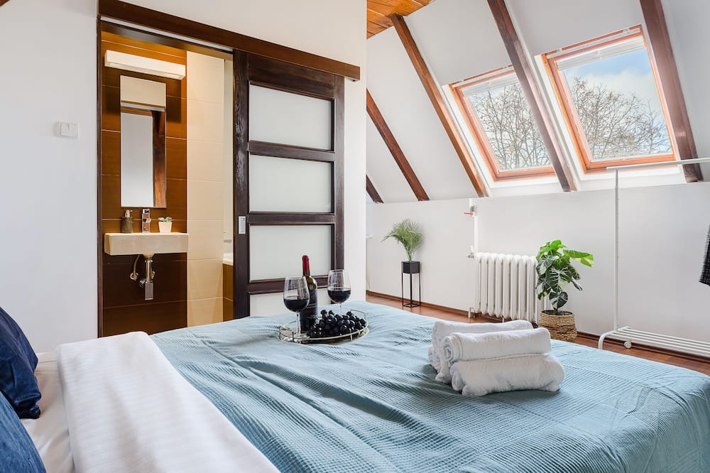 Nowe Miasto Apartment | Stylish apartment near Park Fontan
