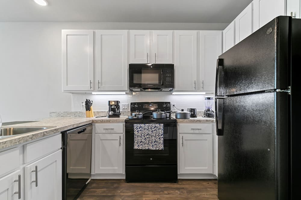Little Elm Apartment | Tranquil home