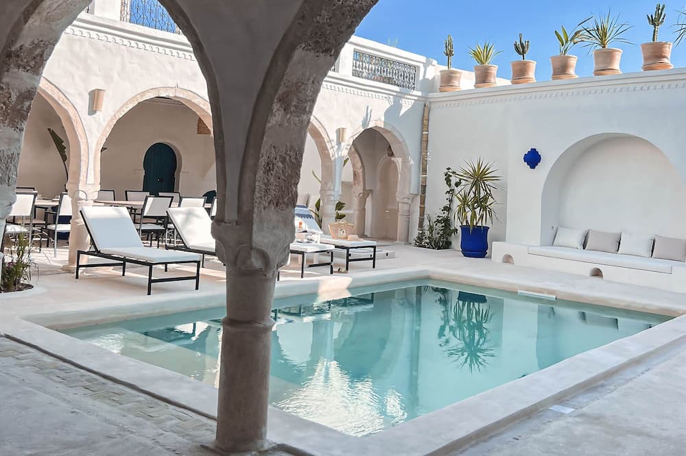 Erriadh House | Dar Naël