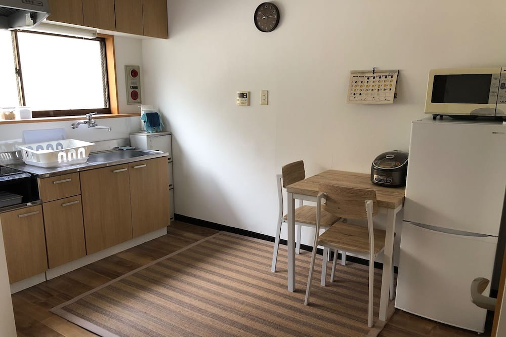 Iwaki House | 30 seconds walk to the hot spring Selfcatering a / Iwaki Fukushima