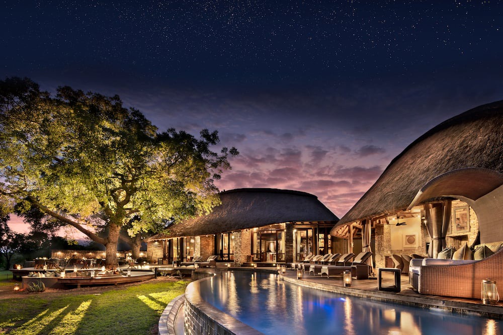 Thorny Bush Game Reserve Cabin | Makanyi Private Game Lodge