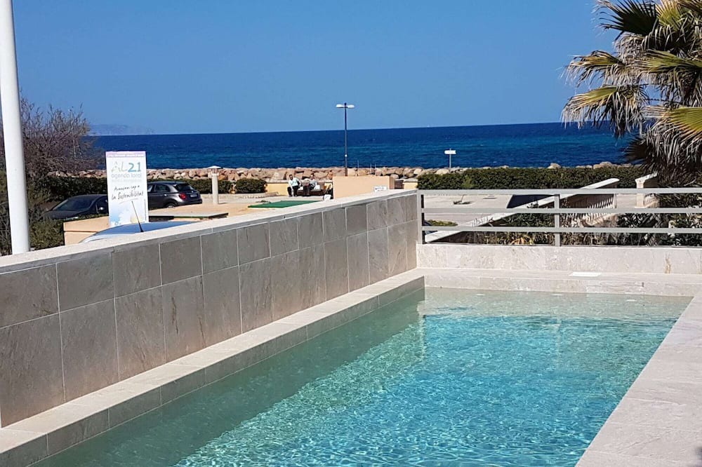 Son Serra de Marina House | MARINA PORT Sea views, beach 50m, wireless internet, large terraces.