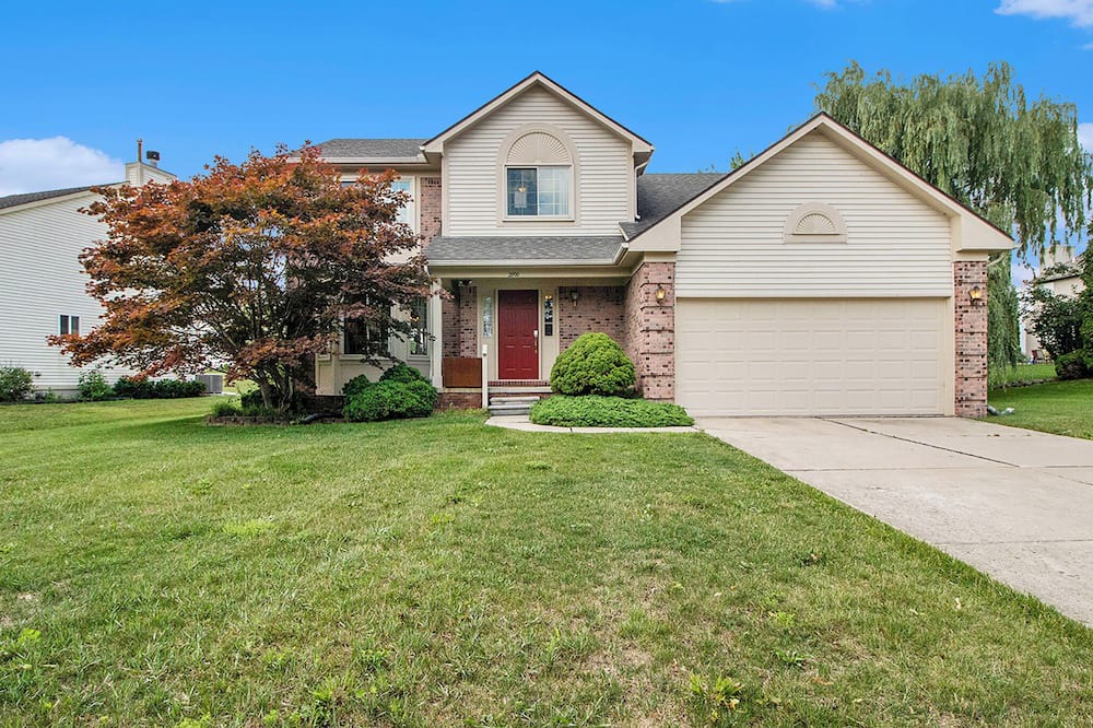 Ann Arbor House | Elegant Residence 3 Miles from UM Stadium