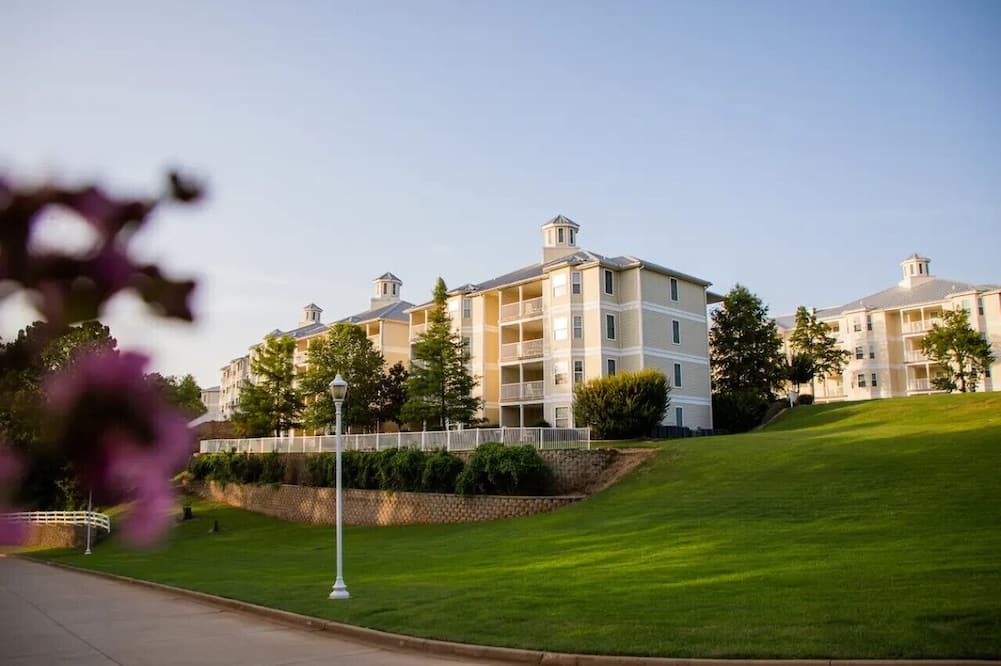 Flint Condo | Holiday Inn Villages Resort -2BD Sleeps up to 6