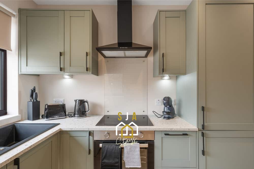 Sandhaven Apartment | Fraserburgh Residence - SJA Stays - Modern 3 Bed