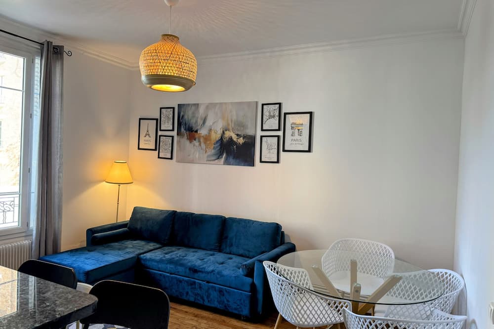 Juvisy-sur-Orge Apartment | Modern and confortable, Near Train station, Orly Airport, Paris