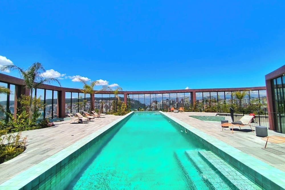 La Carolina Apartment | Spacious luxury suite, Carolina Park