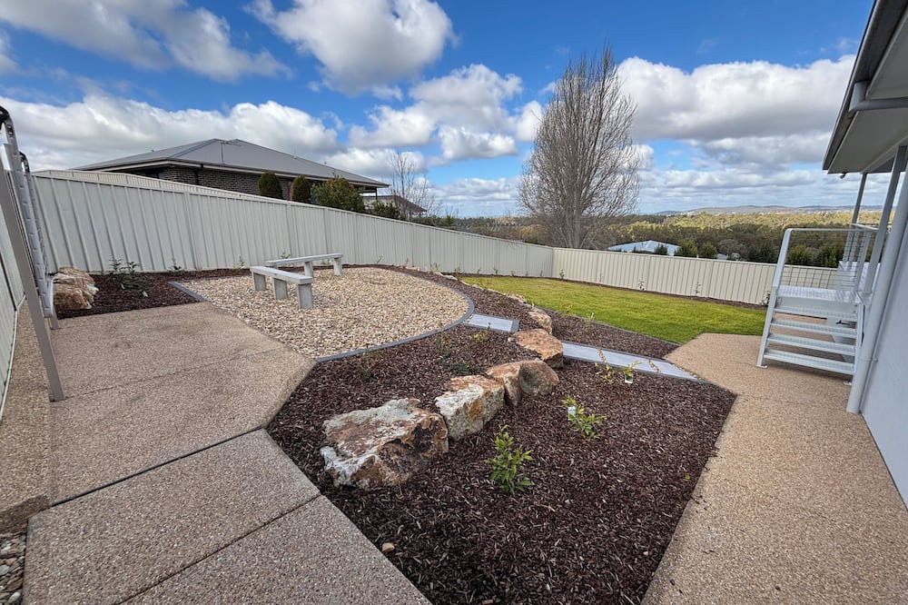Estella House | 21 Samson Ave, Estella