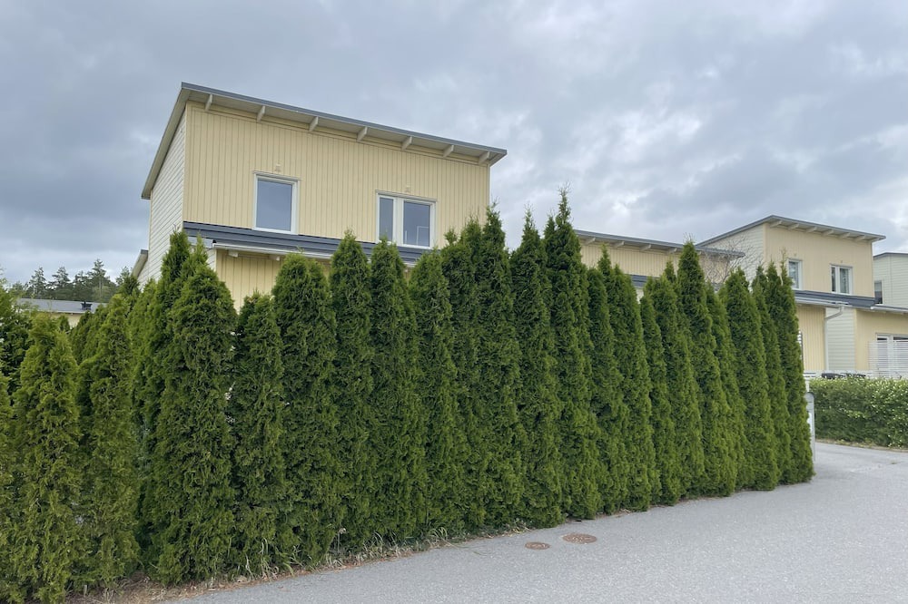 Steningehojden Villa | Nice Villa in Stockholm Near Arlanda Airport