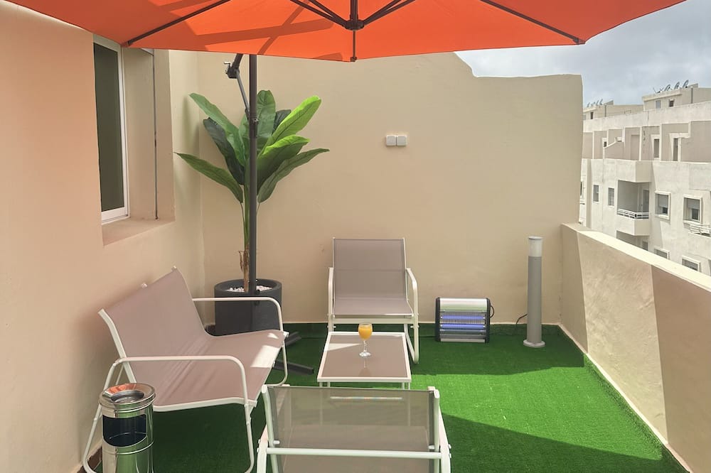 Gueznaia Apartment | Peaceful 2-bedroom apartment with terrace in Tangier , mountains panoramic view