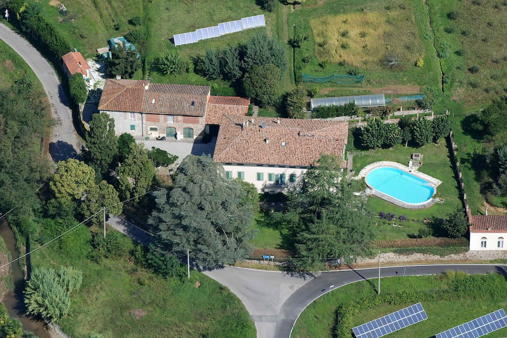 Vicopelago Villa | Villa Biospazio in Lucca