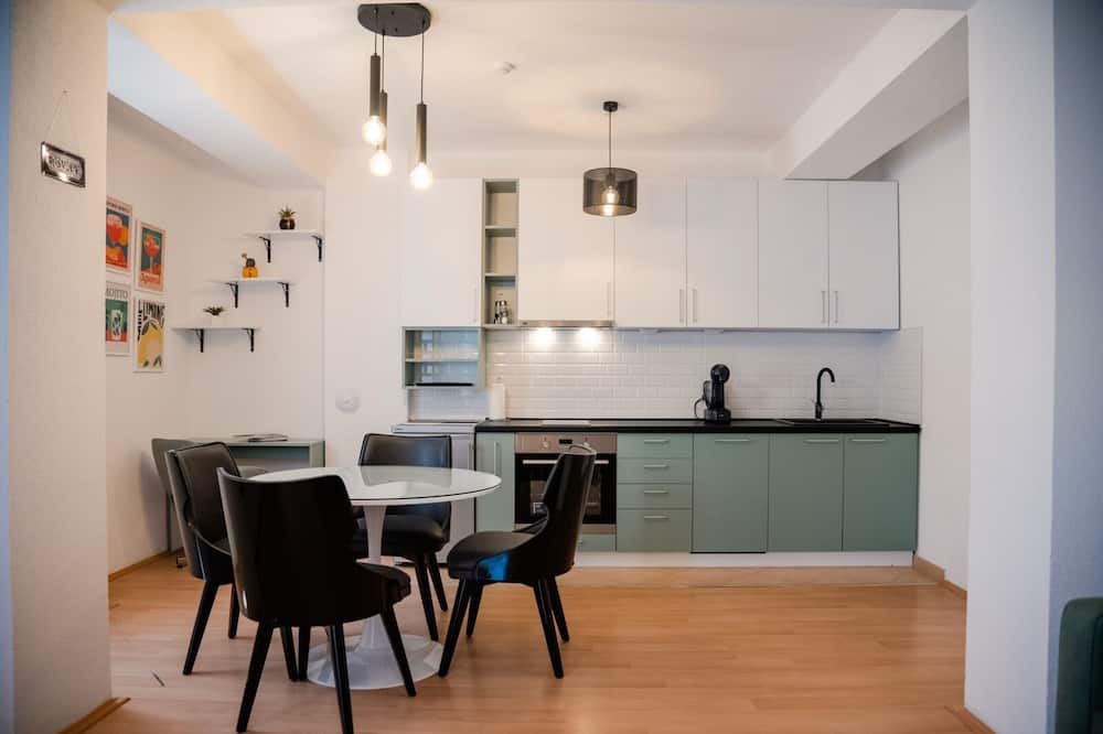 Ohrid Apartment | Charming 1-bedroom apartment in lovely Ohrid with AC/Neer Lake