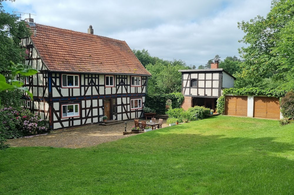 Neustadt House | Wolfsmühle - Romantic oasis surrounded by meadows and forests