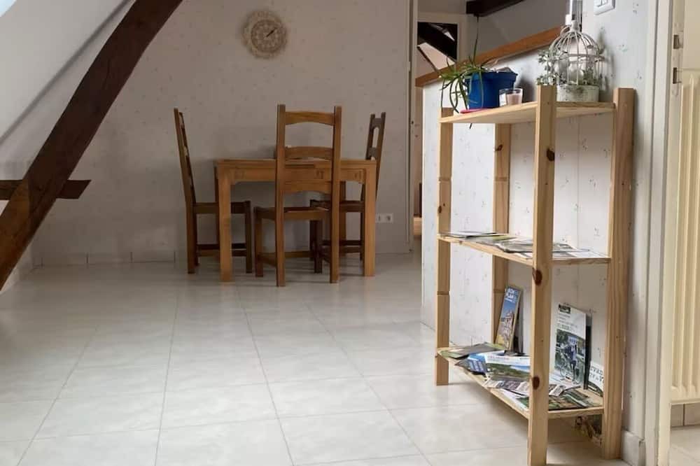 Precy-sous-Thil Apartment | Beautiful apartment at the gateway to Auxois-Morvan