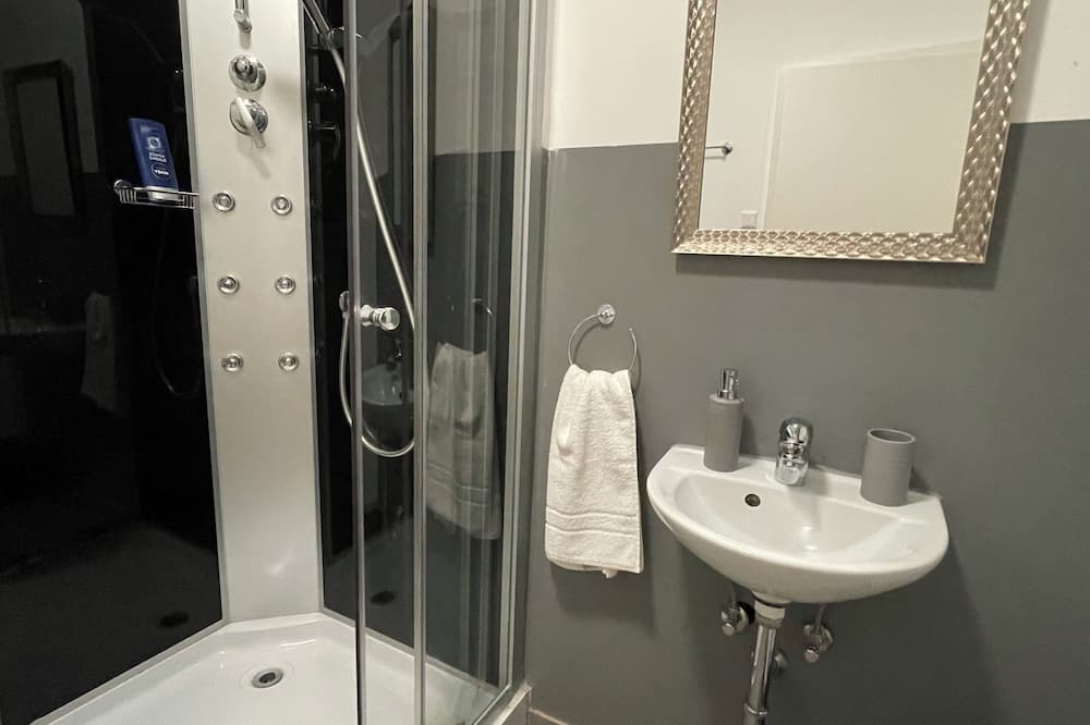 Rathaus Apartment | Modern & central in the city I kitchen I washing machine I balcony I ideal for companies