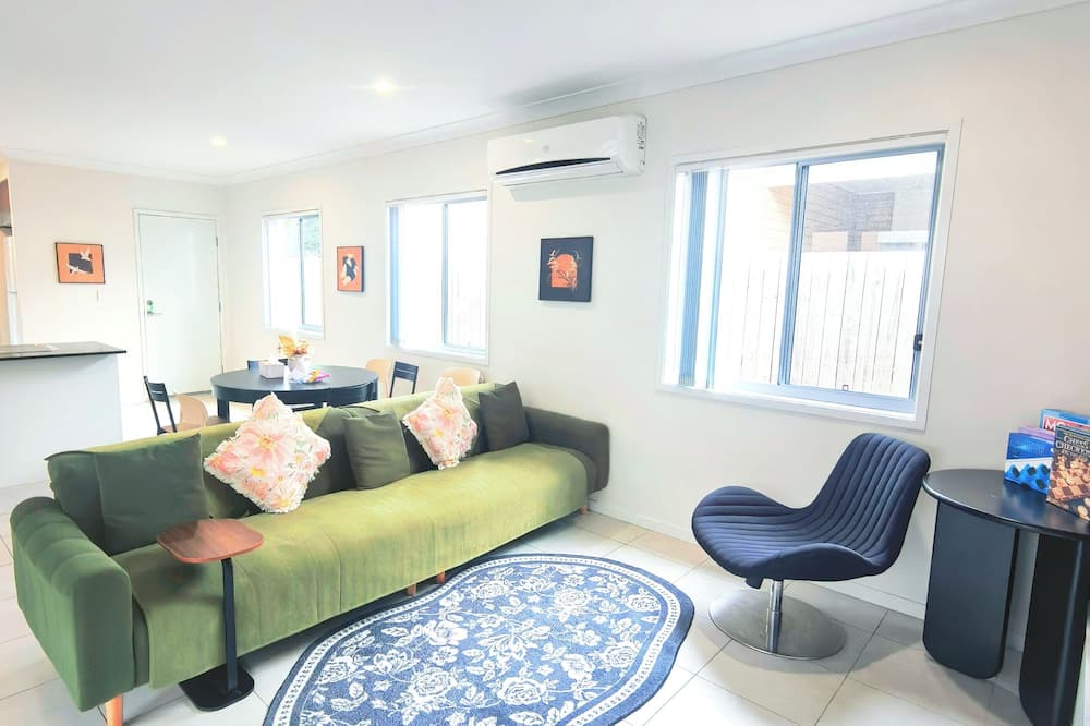 Coomera House | 4B2B Coomera Evergreen Escape near theme park