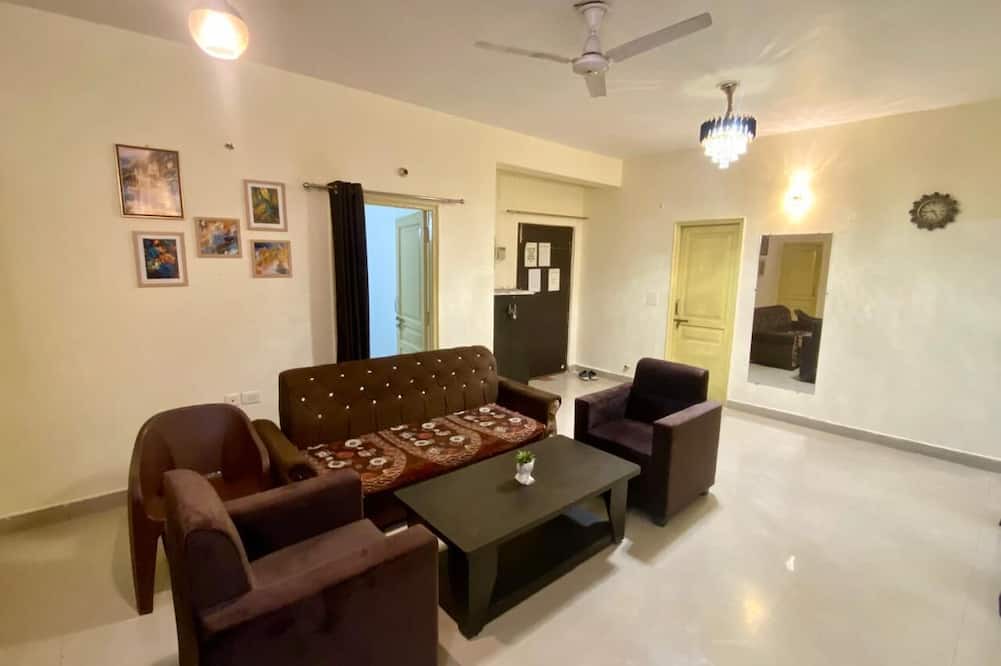 Lanka Apartment | Evara Stays