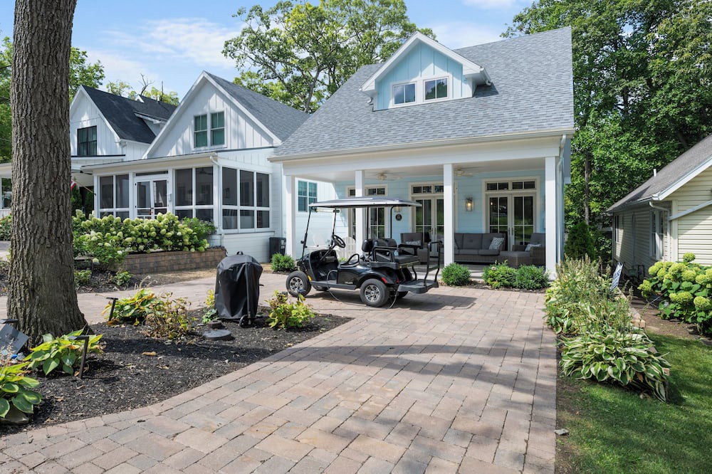 Lakeside House | New Build Lakeside Cottage 2022 Modern Conveniences with Cottage Feel