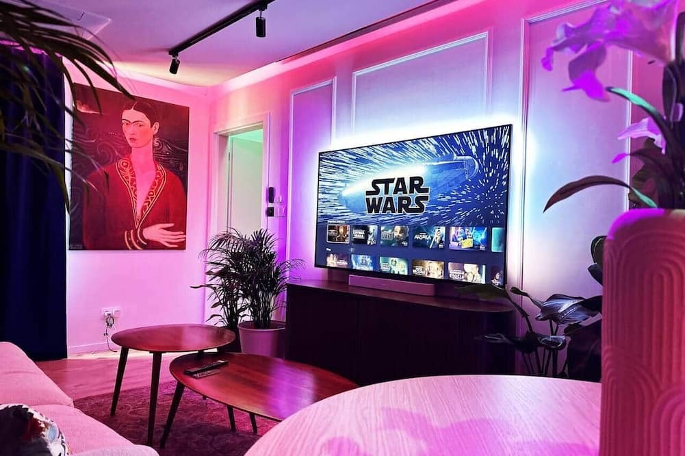 Ruzinov Apartment | Ambient lounge with sundeck and free parking