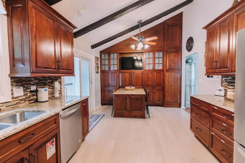 Danville House | Spacious 4BR Retreat w Pool