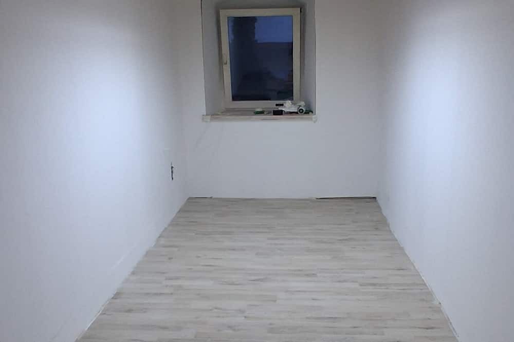 Aschau im Chiemgau Condo | 5 minutes from the train station 1 room apartment in a quiet location